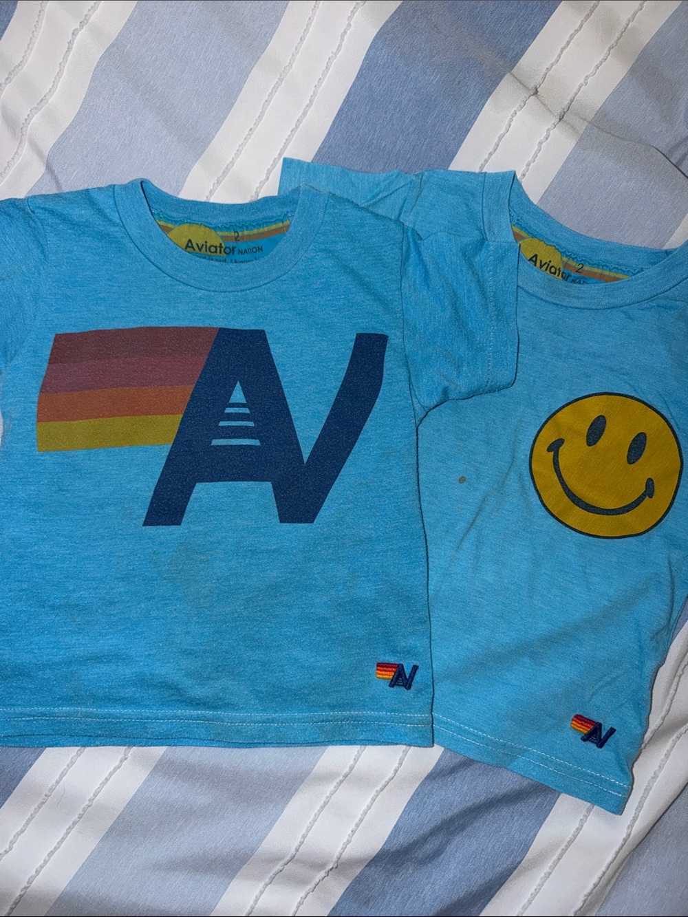 Aviator Nation Kids Light Blue Graphic Tee AV & Yellow Smile bundle size 2T